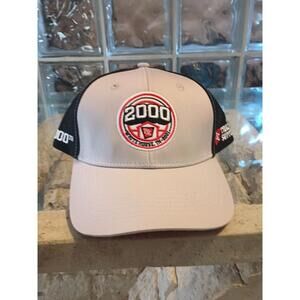 Tractor Supply 2000th Store Opening Whitehouse TN 2021 Light Gray / Black TSC